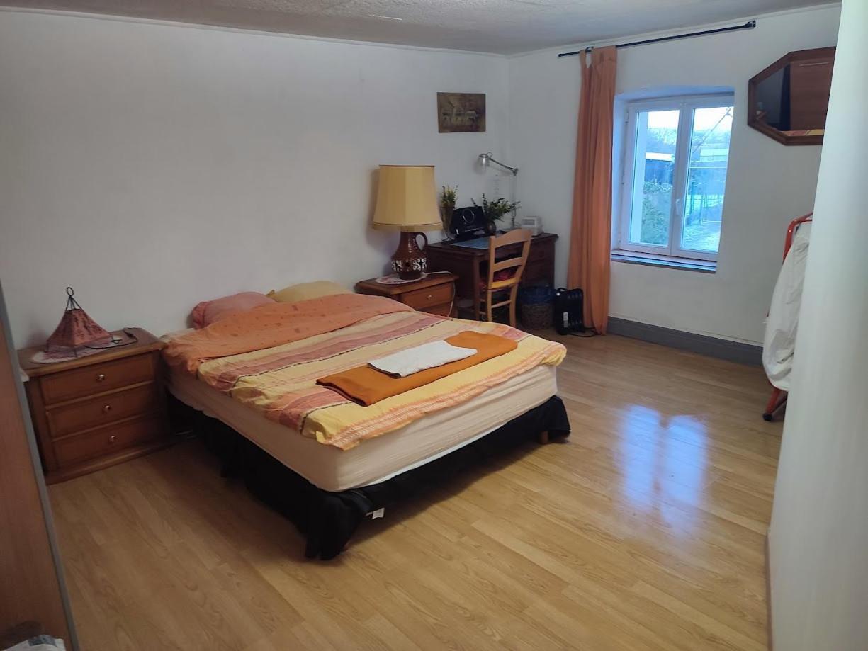 Chambre Deplacement Professionnel Zilling Luaran gambar